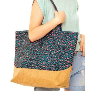 Leopard print tote bag